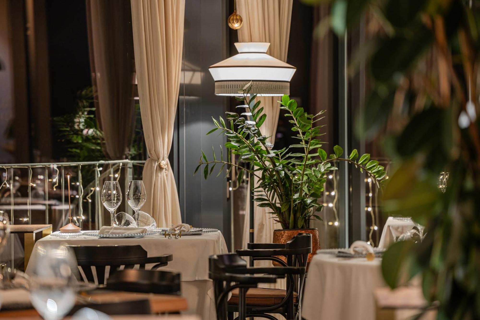 Deville & Spa 科斯特曼诺 外观 照片